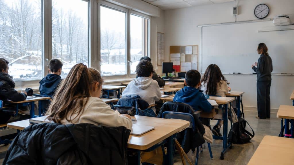 Top 10 des activités d'apprentissage ludique pour l'hiver en classe : le comparatif pratique